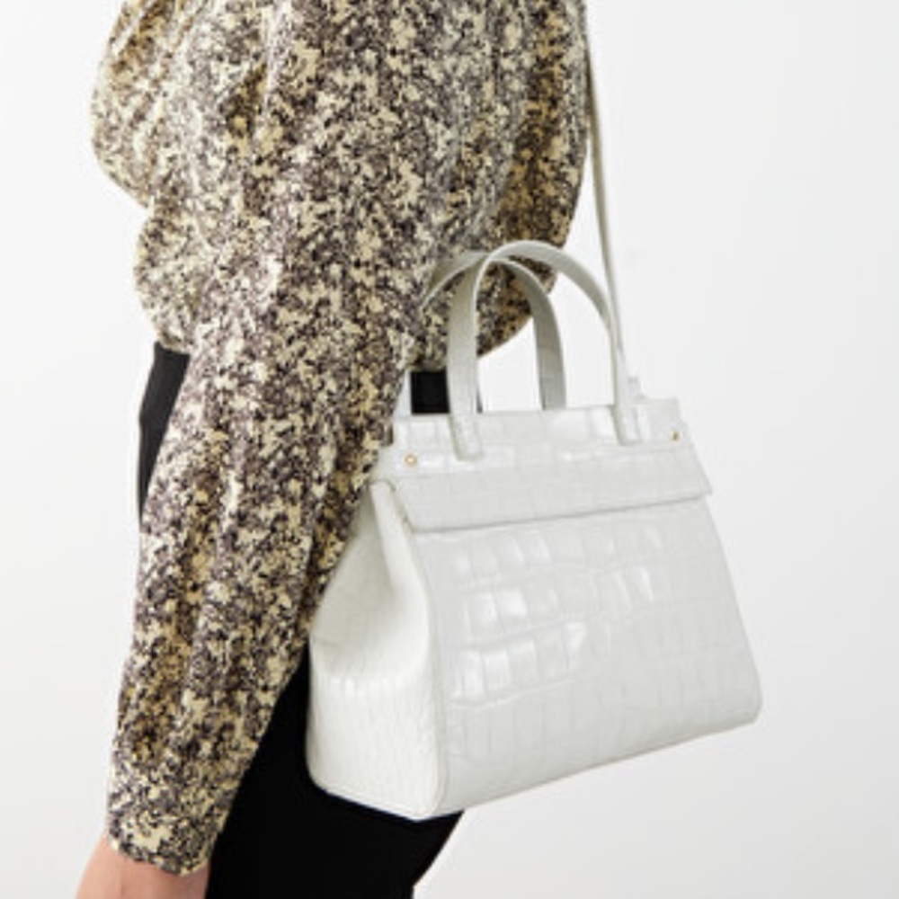 & Other Stories NWT Croc Embossed Leather Purse